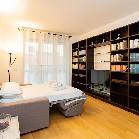 Premuda20 Milan Elegant Apartment Exterior photo